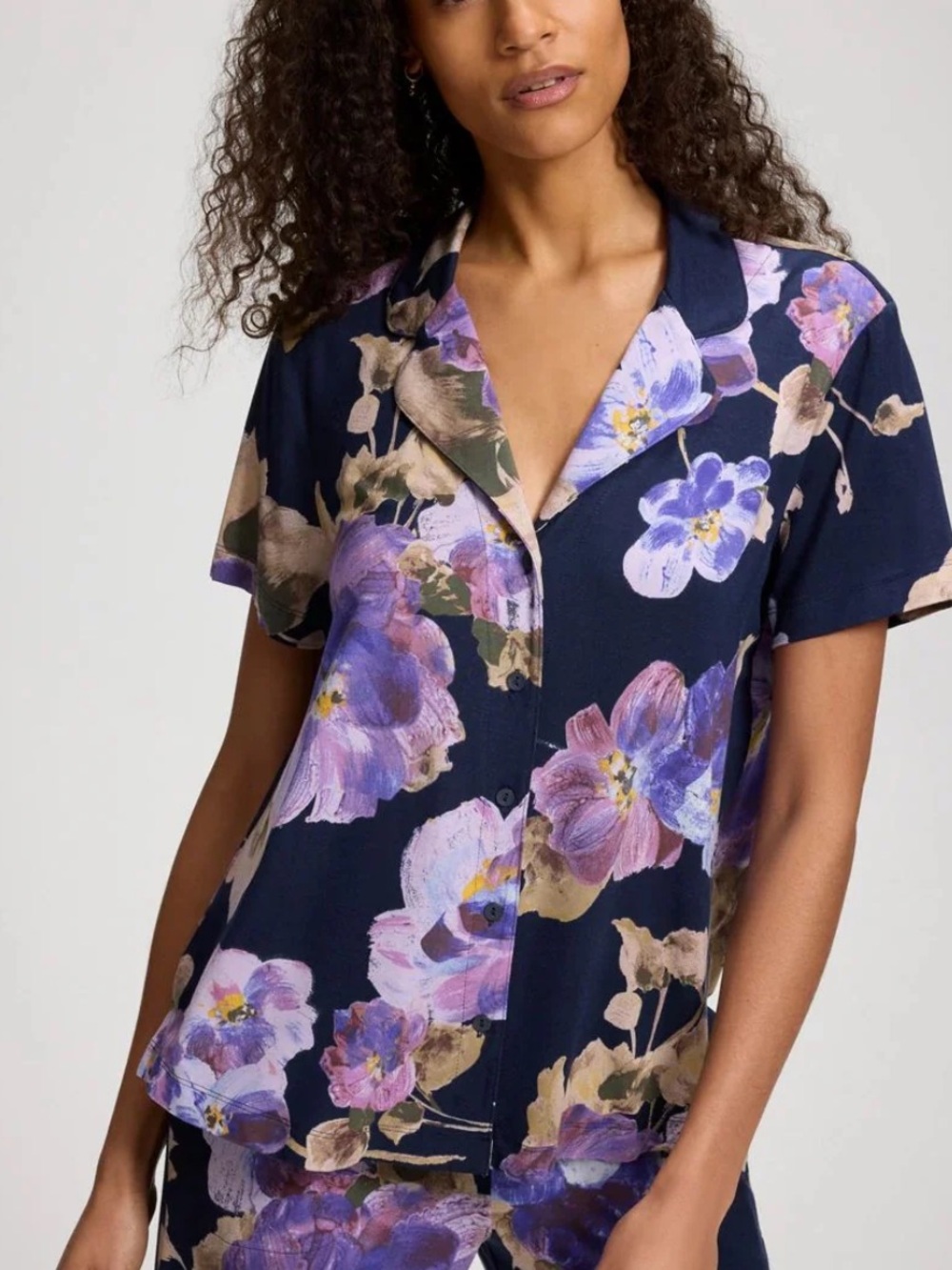 NWT Soma Short Sleeve Notch Collar Pajama Top Cool Nights Viola Floral Large